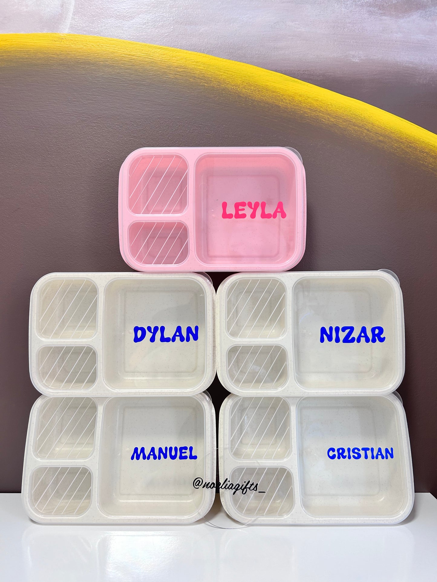 Pack Almuerzo Escolar Personalizado (Fiambrera Compartimentos + Porta Sándwich)