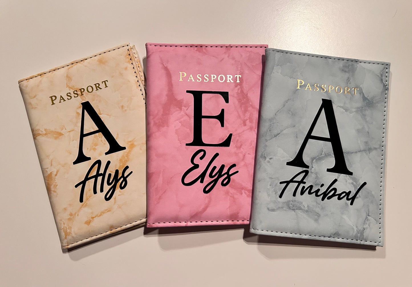 Funda Porta Pasaporte Personalizada (Efecto Mármol)